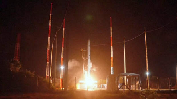 Первая коммерческая ракета Южной Кореи разбилась сразу после старта