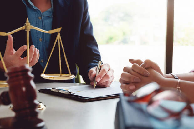 Доцент Оганова: при выборе юриста не стоит ориентироваться на рекламу