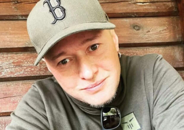 Деньги не пахнут. Лидер «Бумбокса» не собирается отказываться от своих русских песен Деньги не пахнут. Лидер «Бумбокса» не собирается отказываться от своих русских песен