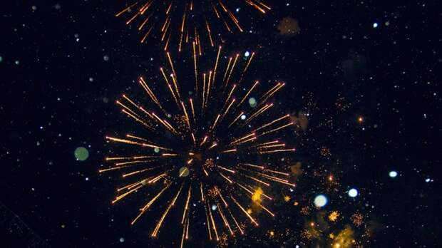 Фейерверк в Барнауле / Фото: amic.ru