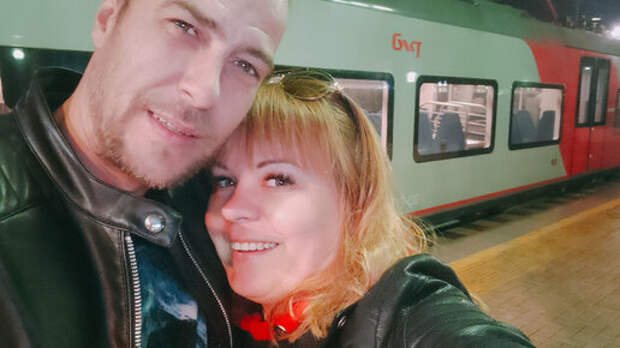 Из аэропорта в Лазаревское, и обратно, на электричке. Есть ли сложности?