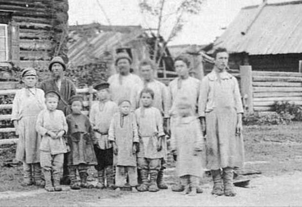 Любопытные и криповые исторические фотографии о жизни столетней давности