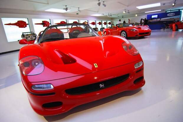ferarri_museum_1 (5)