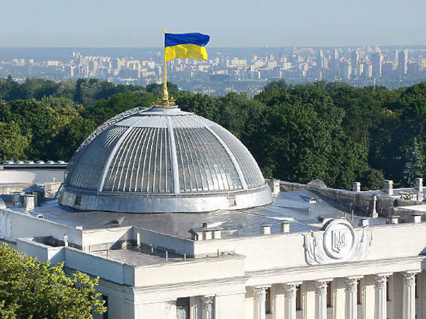 Власти Украины готовят санкции в отношении компаний в Крыму