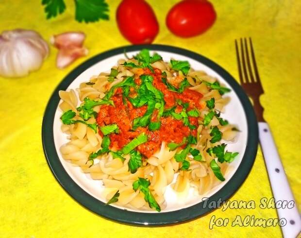макароны с соусом макароны с соусом