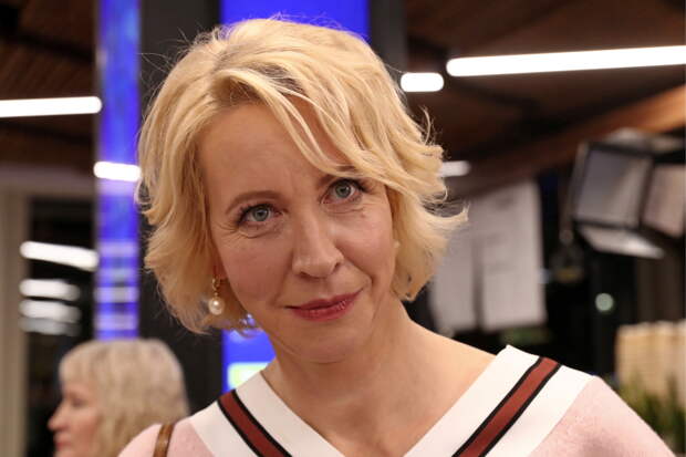 Телеведущей-иноагенту отменили приговор за оправдание терроризма