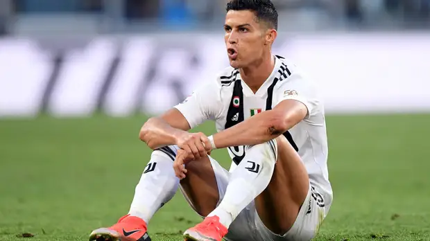 Юристы огласили сумму, которую хочет получить обвинившая Роналду в изнасиловании американка