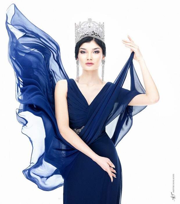 Жазира Нуримбетова победительница конкурса Мисс Казахстан 2012. фото