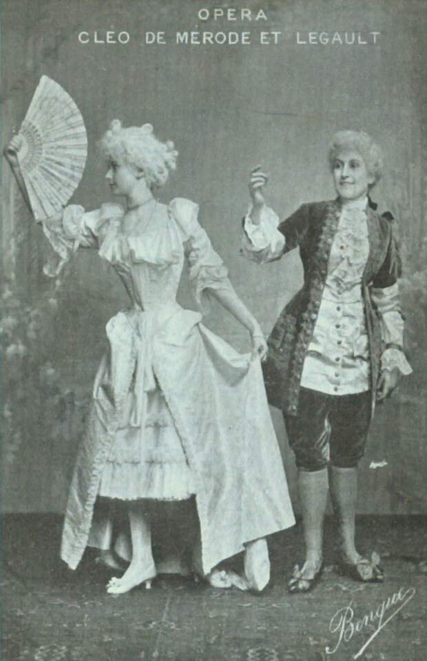Cleo de Merode et Legault. Костюм 18-го века
