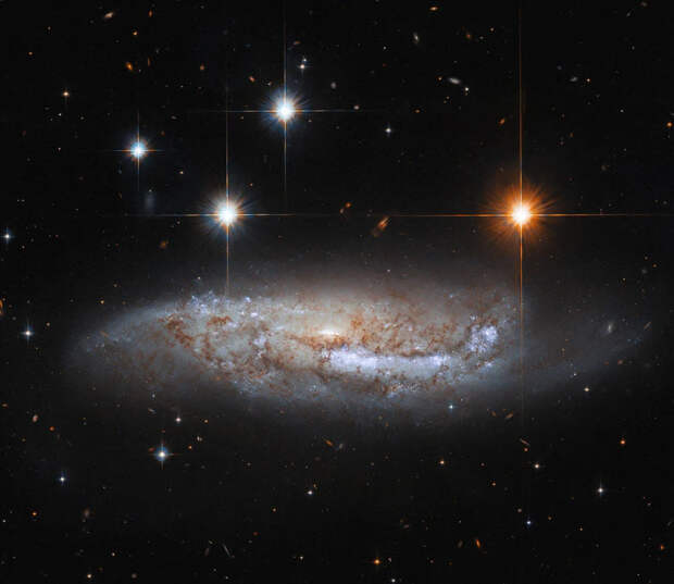 Звездные реки NGC 3568