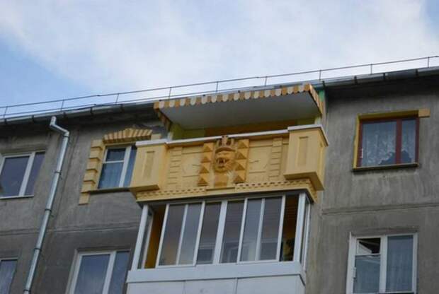 Фотография: 17 шедевральных балконов, которые можно увидеть только на просторах России №3 - BigPicture.ru