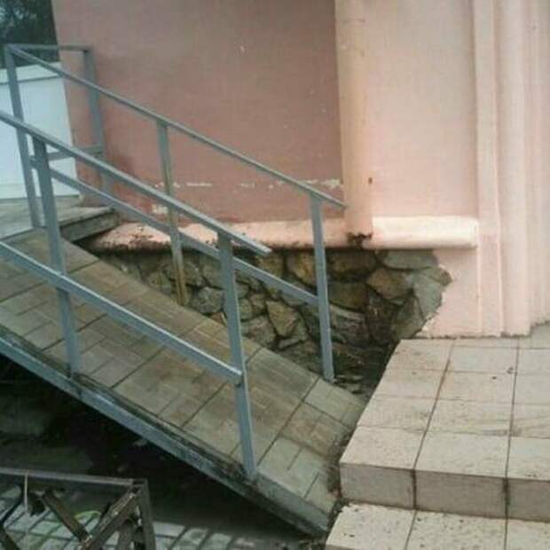 Пандус нездорового человека Пандус нездорового человека накосячили, нарукожопили, подборка, прикол, юмор