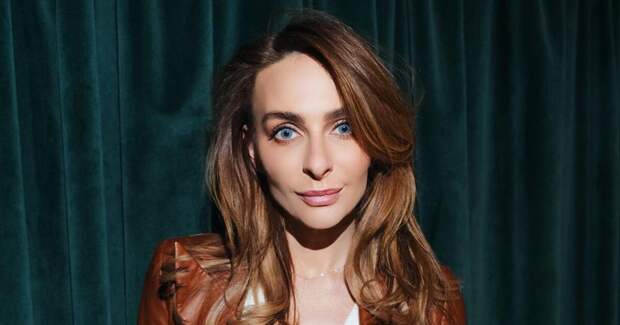 Стало известно о миллионных гонорарах Варнавы после отъезда из РФ