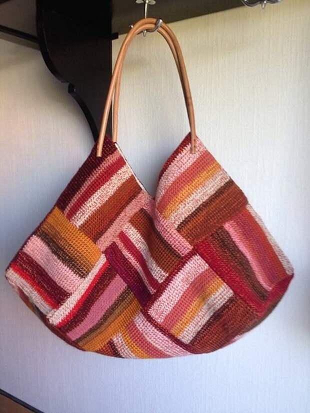 Источник: http://www.ravelry.com/patterns/library/taske-1