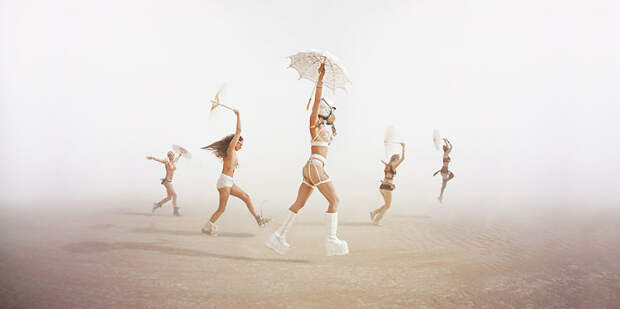 Наполненные сюрреализмом фотографии с Burning Man 2015