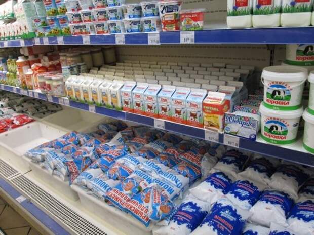 Последствия продуктовой блокады Крыма в Симферополе (17 фото)