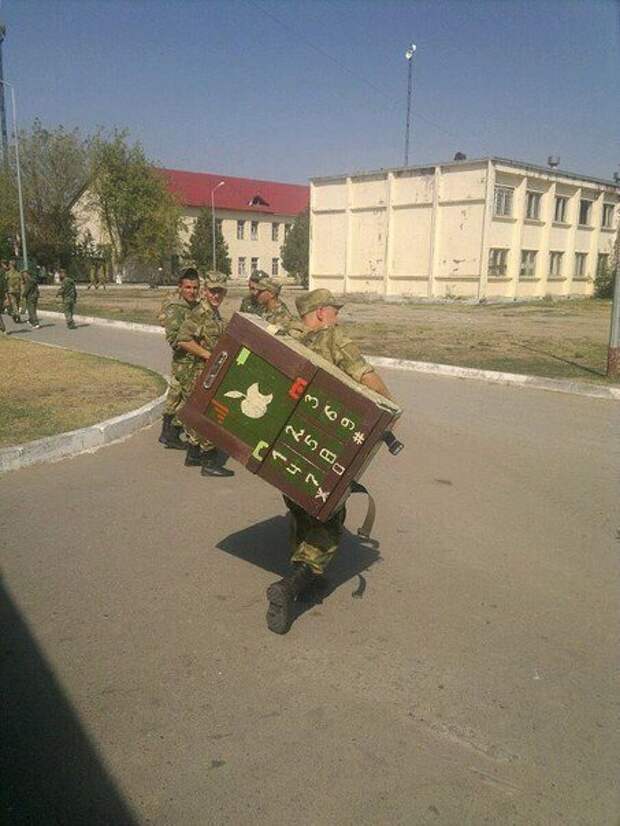 Армейские приколы с оттенком дембельнутости Армейские приколы с оттенком дембельнутости