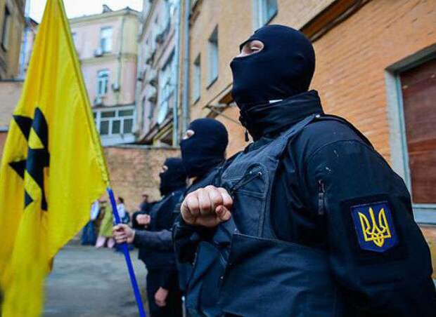 В Киеве митингуют уже и иностранные наёмники В Киеве митингуют уже и иностранные наёмники