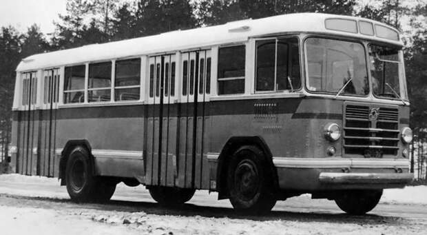 ЛиАЗ-Э676 Опытный история, советские автобусы, транспорт