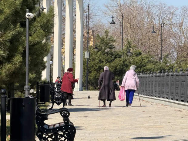 Пенсионеров с советским стажем ждет перерасчет: кто родился до 1966 года получит прибавку