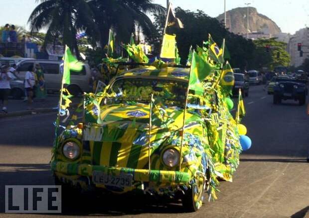 Фольксваген «Жук»: от Гитлера до хиппи (27 фото)