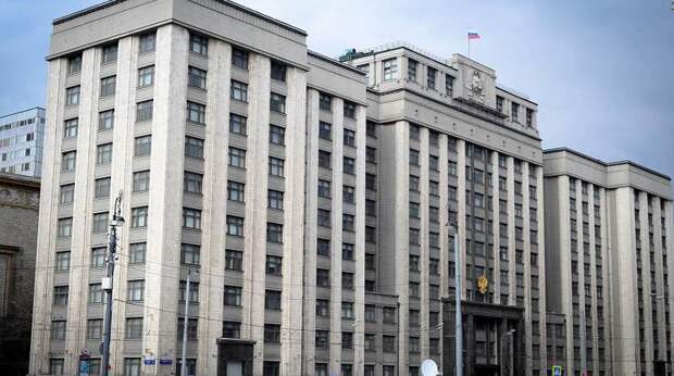 Госдума может рассмотреть законопроект об увеличении лимита сверхурочных работ