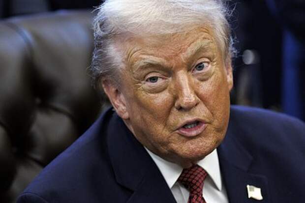 Трамп ответил на вопрос о встрече Путина и Зеленского