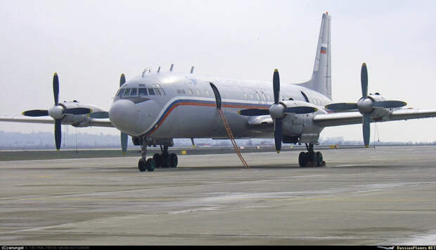 Ил-18В