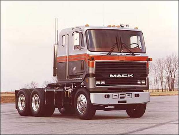 грузовики Mack Model MH Tractor