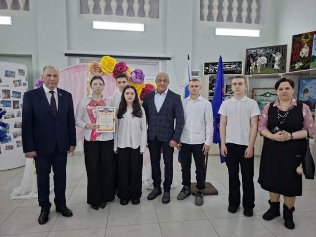 В Ясногорском районе Тульской области отметили Международный женский день концертом