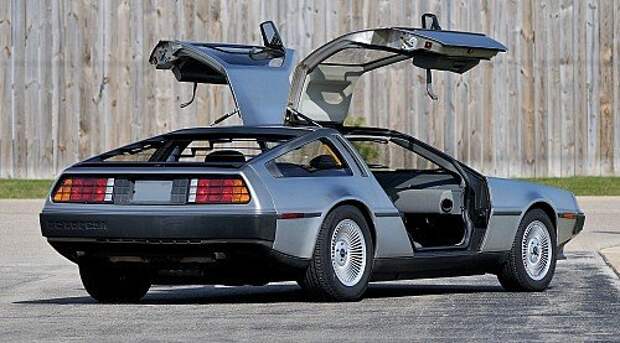 delorean 01