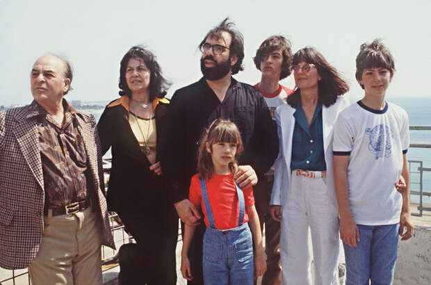 La Famille COPPOLA - 1983 (672x445, 102Kb)
