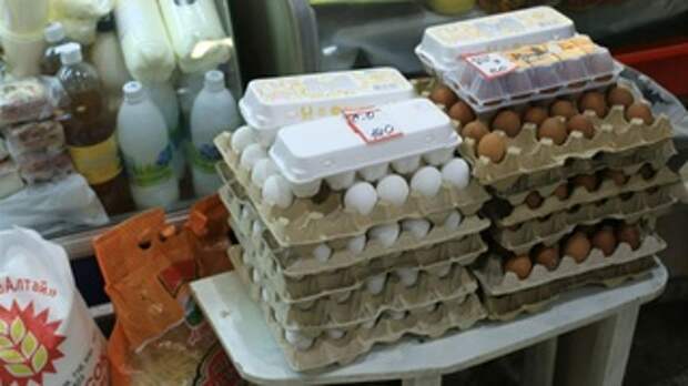Продукты на рынке / Фото: amic.ru / Екатерина Смолихина 