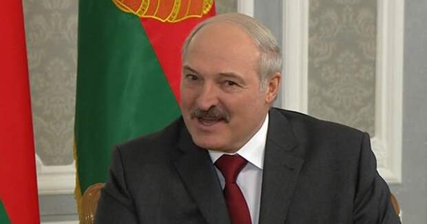 Лукашенко, это союзник с камнем за пазухой, который может в любой момент предать и подставить Лукашенко, это союзник с камнем за пазухой, который может в любой момент предать и подставить