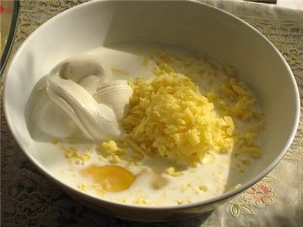 Запеченные куриные котлетки с гарниром "Полосатый рейс" Запеченные куриные котлетки с гарниром "Полосатый рейс"