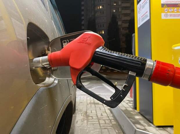 В Свердловской области выросли цены на бензин и дизель