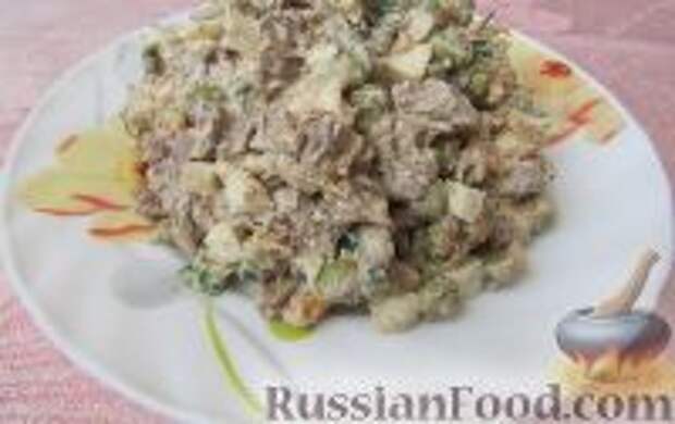 Фото к рецепту: Салат из куриной печени