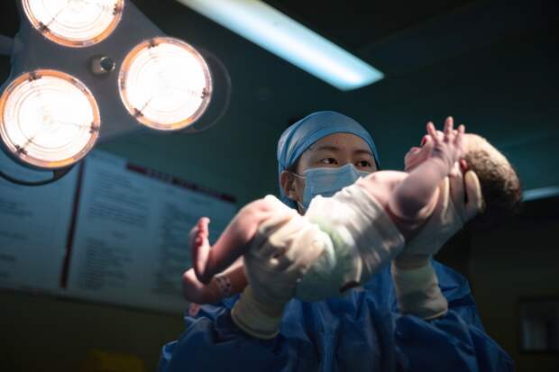 «Для них это проект бессмертия» Миллиардеры из Китая заводят десятки детей. Что ими движет и как это связано с Илоном Маском?