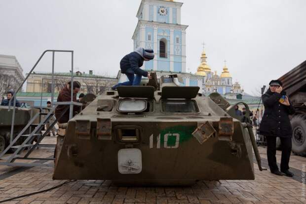 Российская техника в центре Киева! ШОК! Российская техника в центре Киева! ШОК!