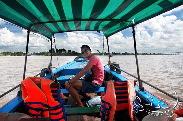 http://gecko-travel.com/wp-content/gallery/mekong-delta/vietnam-my-tho-going-to-canals.jpg