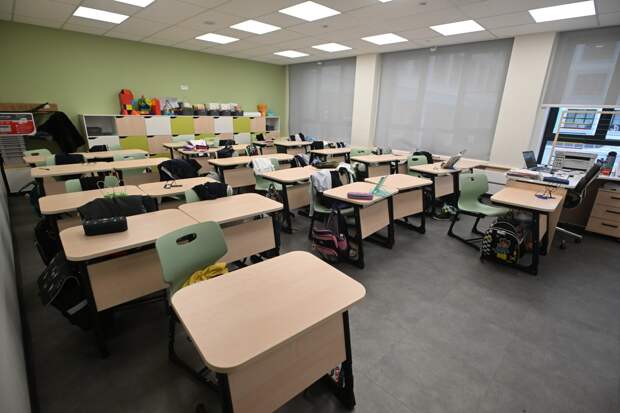 В России захотели установить оклад педагогов в 70 процентов от общей зарплаты