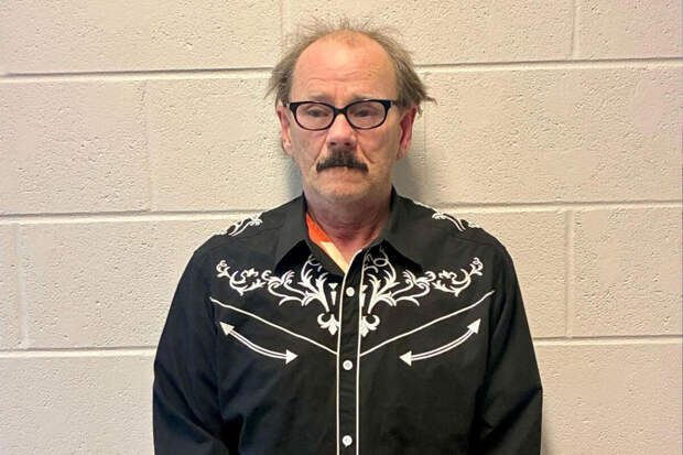 В США арестовали жениха, не указавшего в документе, что был судим за педофилию