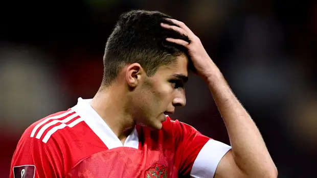 Игрок сборной России Захарян назвал пропуск Евро-2020 самым тяжелым моментом в карьере