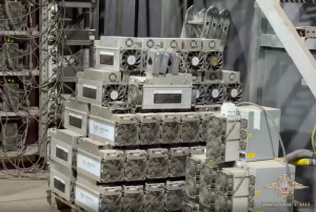 В Свердловской области ликвидированы четыре нелегальные майнинговые фермы