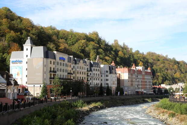 Сочи медленно «ползет», власти ищут причины