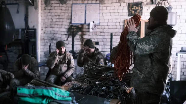 Битва за Купянск: противник рвется к вокзалу и цепляется за жилую застройку