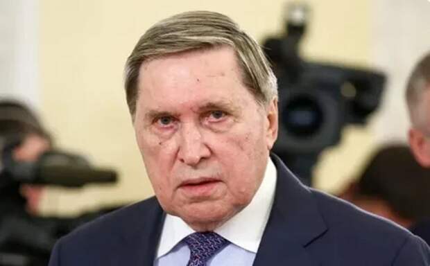 Спецпредставитель Путина Ушаков - советникам Макрона: "Извините, идите нах...й"