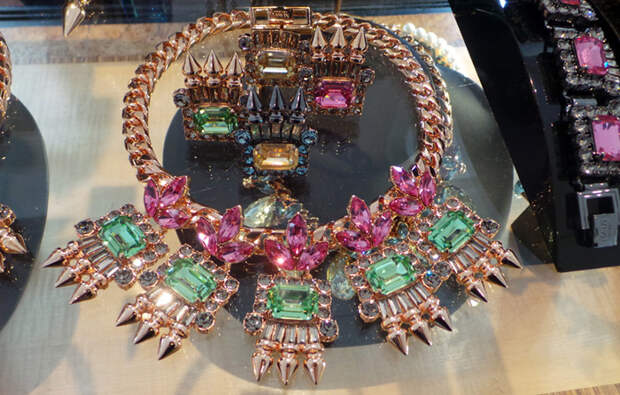 4-Trends Jewelry Designers Featured at LFW