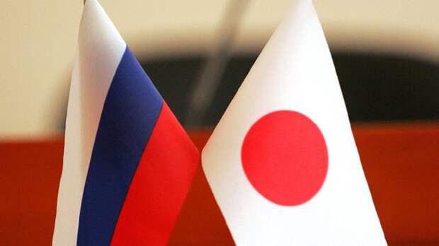 Флаги России и Японии