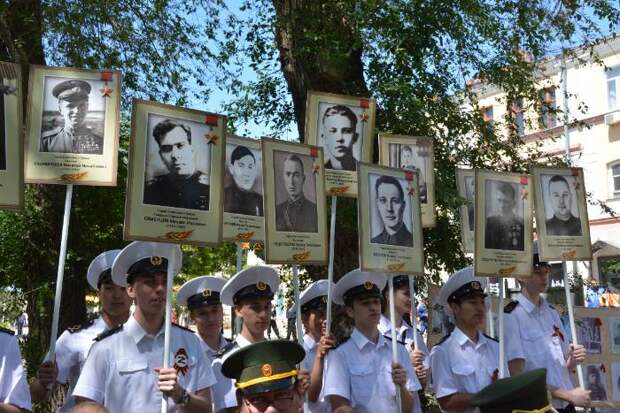 Никто не забыт, ничто не забыто - акция «Лица Победы» в Астрахани